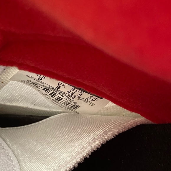 White/Fire Red- Black Air Jordan 5 Retro Size 9m - Picture 5 of 5